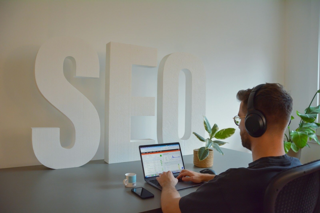Shopify SEO basics for e-commerce store owners