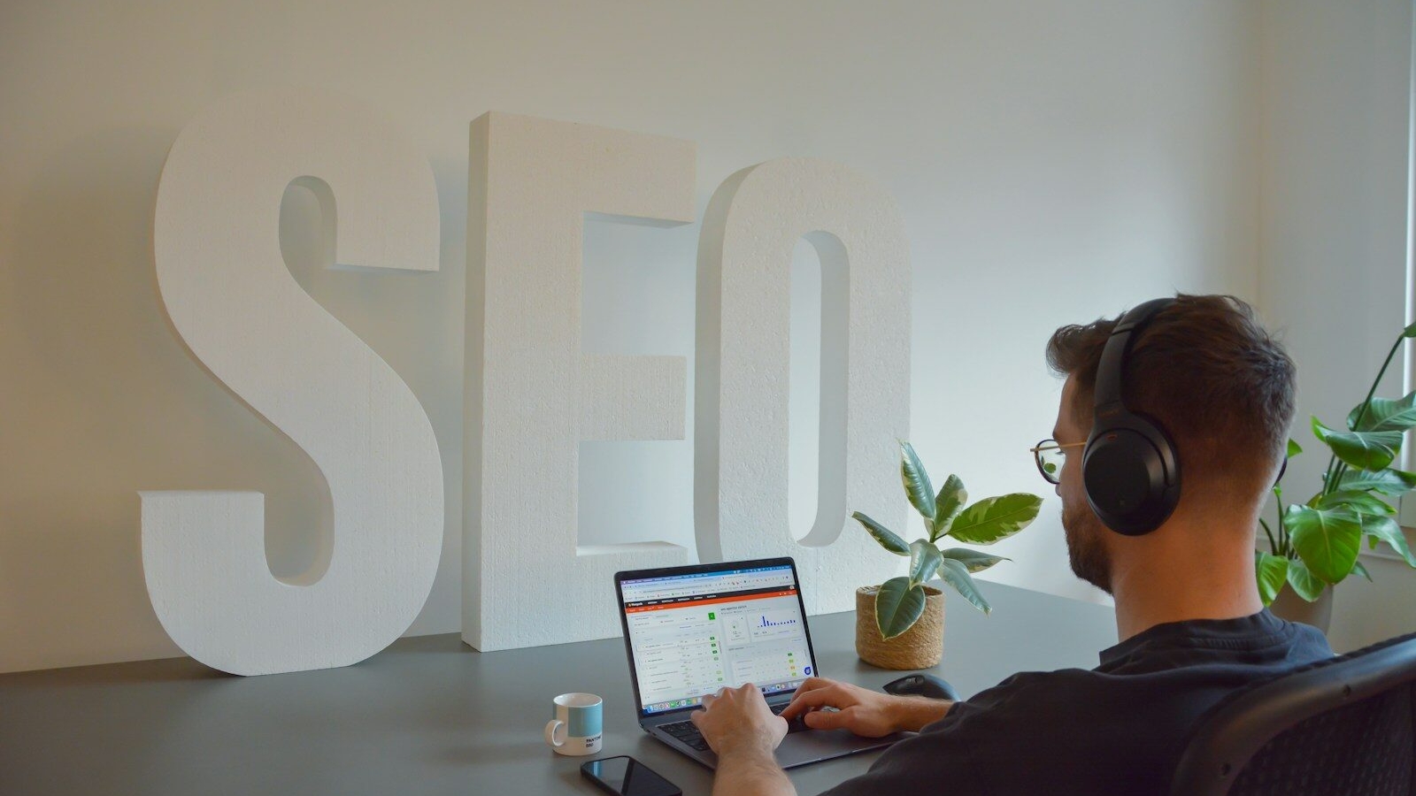 Shopify SEO basics for e-commerce store owners