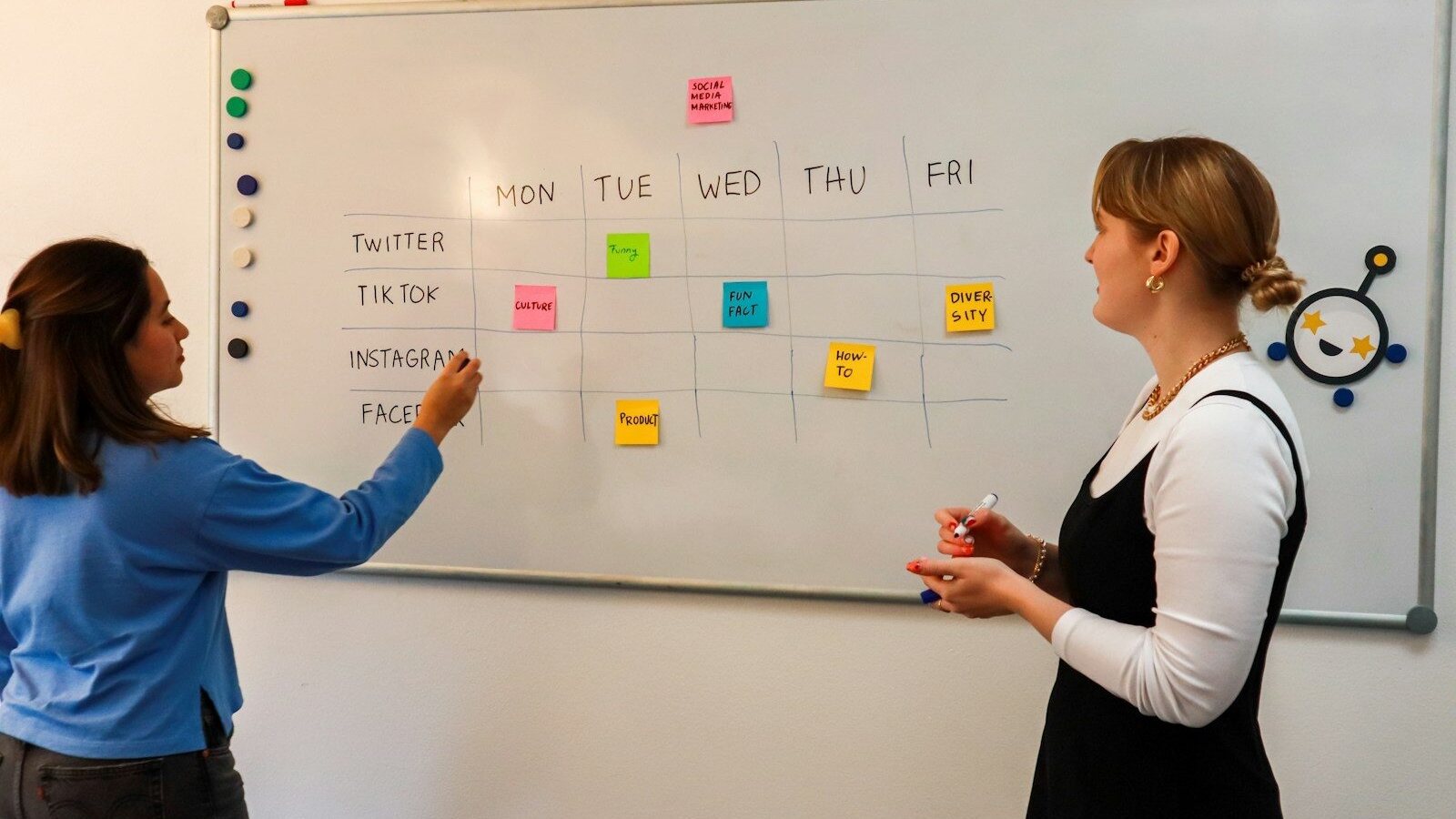 SEO content calendar for small businesses