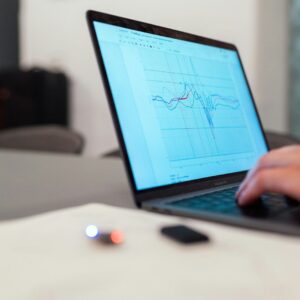 UTM tracking for business owners: how to avoid broken reporting?