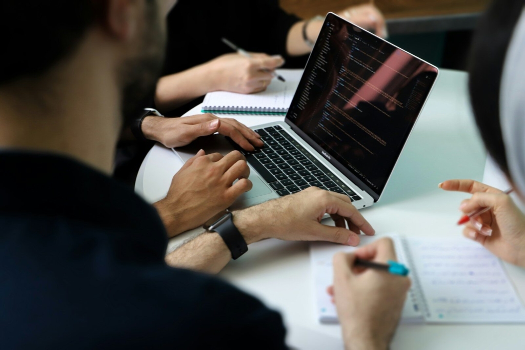 Marketing analytics consultant: when should you hire one?