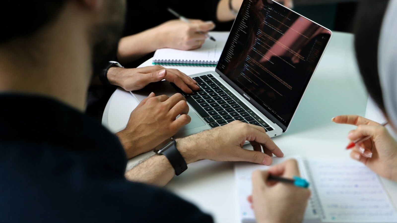 Marketing analytics consultant: when should you hire one?