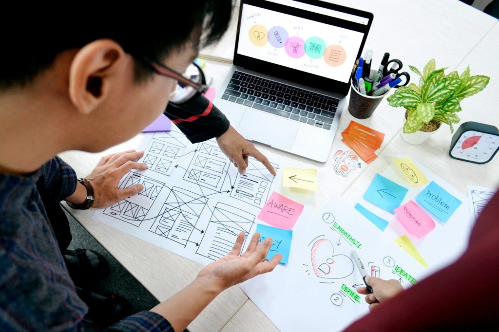 Facebook Ads manager vs Meta Ads expert: what is the difference?