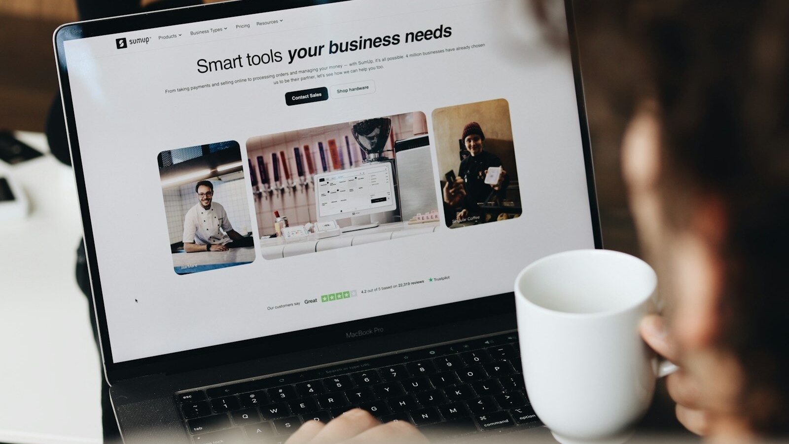 Internal linking strategy for service websites