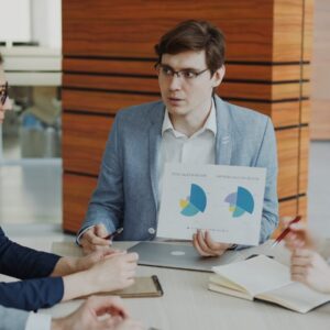 Brand positioning for startups: how to stand out?