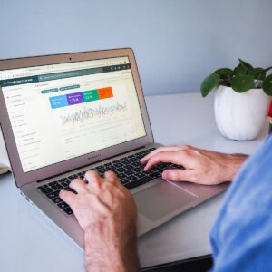 How to optimize service pages for SEO?